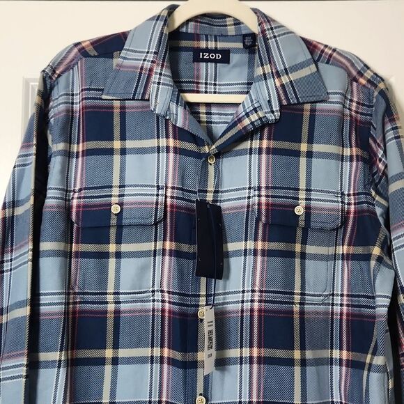 Plaid Flannel Shirt | IZOD | Size M - Picture 4 of 5